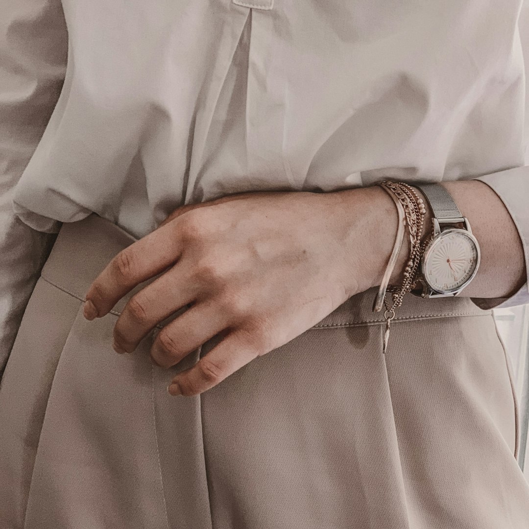 <p>Supporting Your Wrists</p>