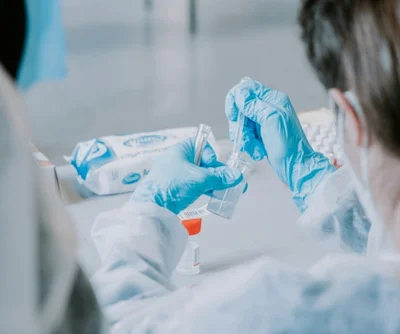 <p>Get pre- and post-program lab tests and advanced fitness assessments&mdash;including DEXA and metabolic rate testing&mdash;for deep, personalized insights.</p>