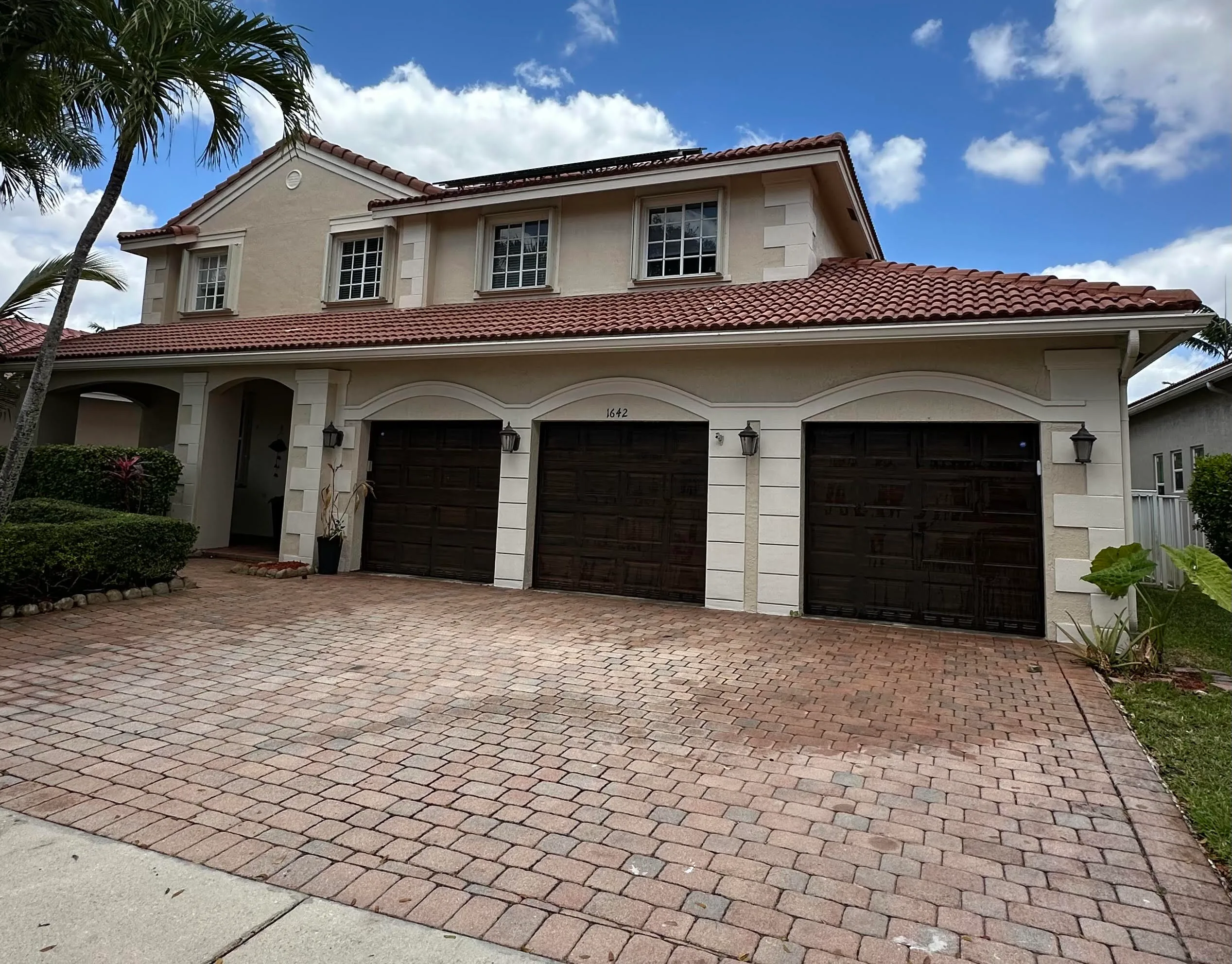 Experience a Cleanlike Never Before with Our Expert Pressure Washing Services