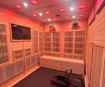 Detoxify and relax with our soothing infrared sauna sessions.