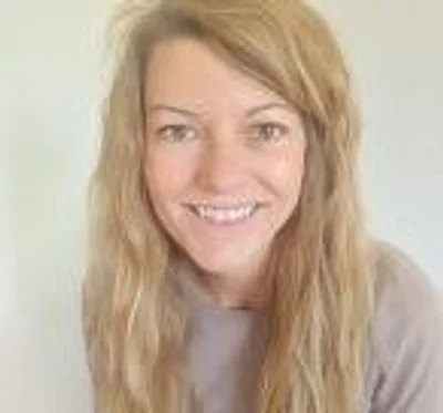 <p>Doctor of Physical Therapy &amp; Myofascial Release Therapy</p>