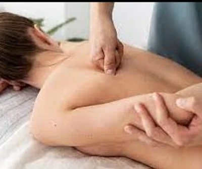 <p style="text-align: center;">Rebalance with our individualized bodywork &amp; stretch sessions to support relaxation, recovery, and healthy movement</p>