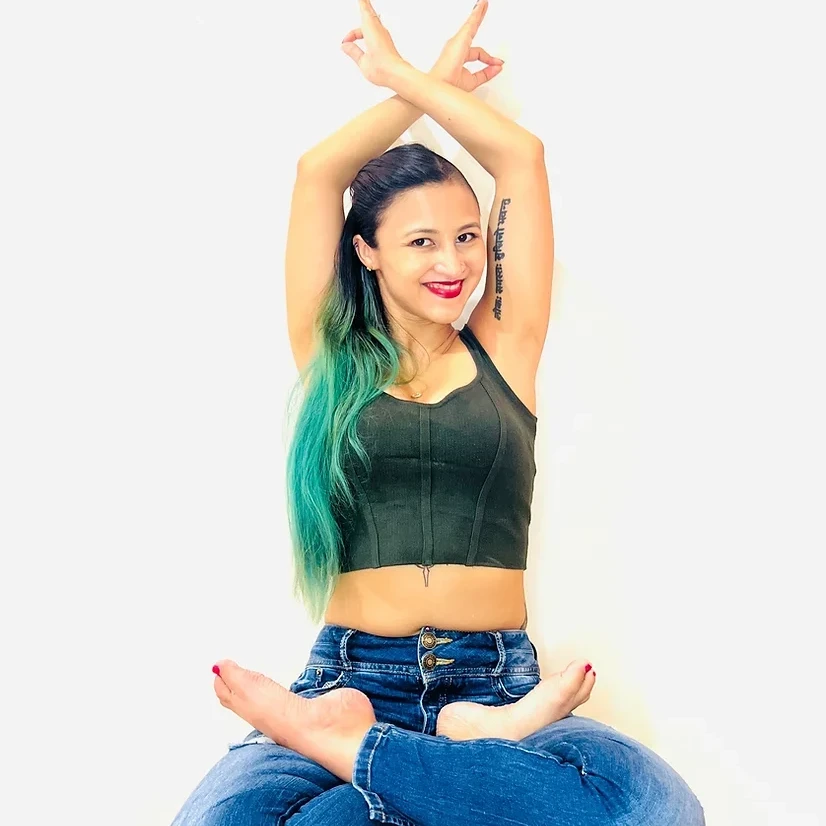 <div id="comp-l8fzseh02" data-testid="richTextElement"><span style="color: rgb(0, 0, 0);">LAURA VANESSA</span></div>
<div id="comp-l8fzseh03" data-testid="richTextElement"></div>