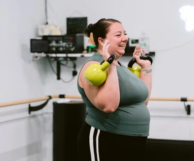 <p>Designed for those with a solid base, this class propels you into more advanced strength-training techniques for a focus on muscle building and muscle endurance.</p>