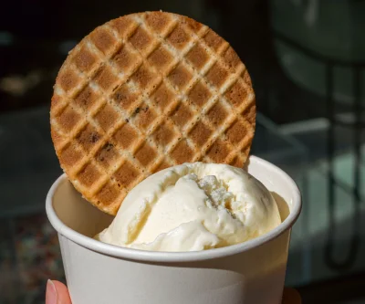 <p style="line-height: 1.3;"><span style="font-family: georgia, palatino, serif; font-size: 15px;">Looking for an option to perk up the office, or warm up your event? We offer a full affogato bar too!&nbsp;</span></p>
<p style="line-height: 1.3;"><span style="font-family: georgia, palatino, serif; font-size: 15px;">High quality espresso and our premium ice cream base makes for the perfect catered treat. </span></p>