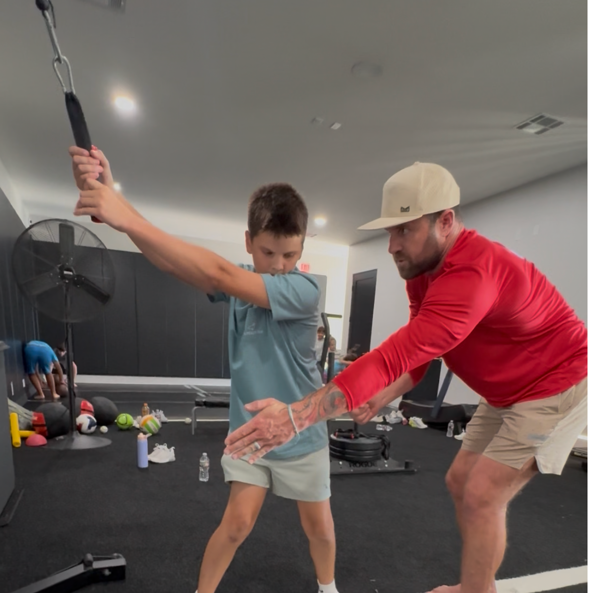 <p><span style="color: rgb(161, 251, 137);">LESSONS AND FITNESS TRAINING</span></p>