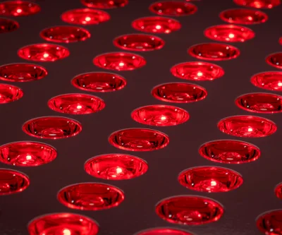 <p>Boost recovery and rejuvenate with red light therapy to improve recovery.</p>