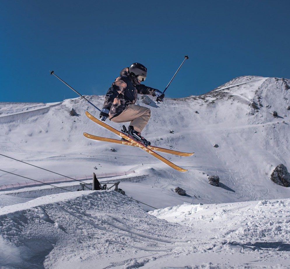<p>Get ready for a safe and strong winter no matter what your sport!</p>
<p>💪 Instructor: Paige Dow, DPT</p>
<p><strong>Mondays | 6:30AM &ndash;7:30AM</strong></p>
<p><strong>📍 BUILD Sports Performance Lab &amp; Physical Therapy</strong></p>
<p><strong>📆 </strong><strong>Mondays October 19th - November 16th</strong></p>