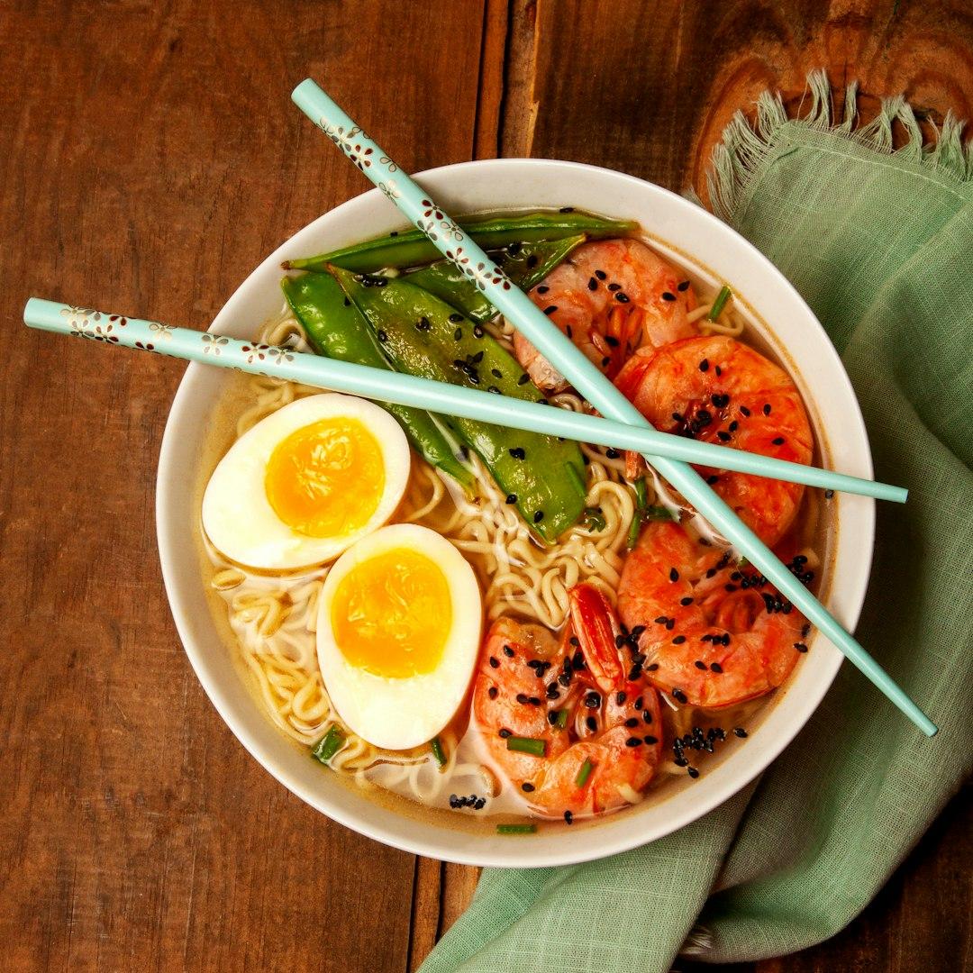 5 Essential Steps to Establishing a Healthy Relationship with Food