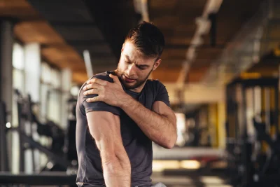 Effective rehab strategies to facilitate recovery and prevent re-injury.