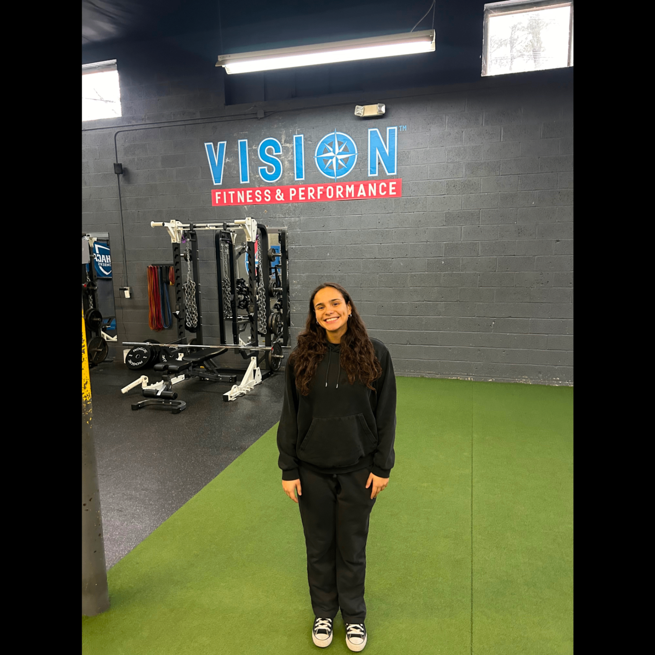 <p>Yakira Rosa</p>
<p><span style="font-size: 15px; color: rgb(207, 0, 37);">Personal Trainer</span></p>