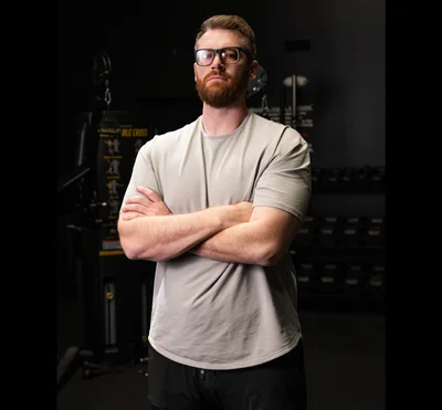 <div id=":su"></div>
<div class="">
<div id=":sj" tabindex="-1"></div>
<div id=":sr" class="ii gt">
<div id=":ss" class="a3s aiL ">
<div dir="auto">
<p>Austin is a respected performance coach with a background in college athletics, personal training, youth therapy, and life development, known for helping people unlock strength and growth at every stage of life.</p>
</div>
</div>
</div>
</div>